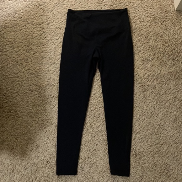 prana size medium navy blue yoga pants/legging - Picture 2 of 3
